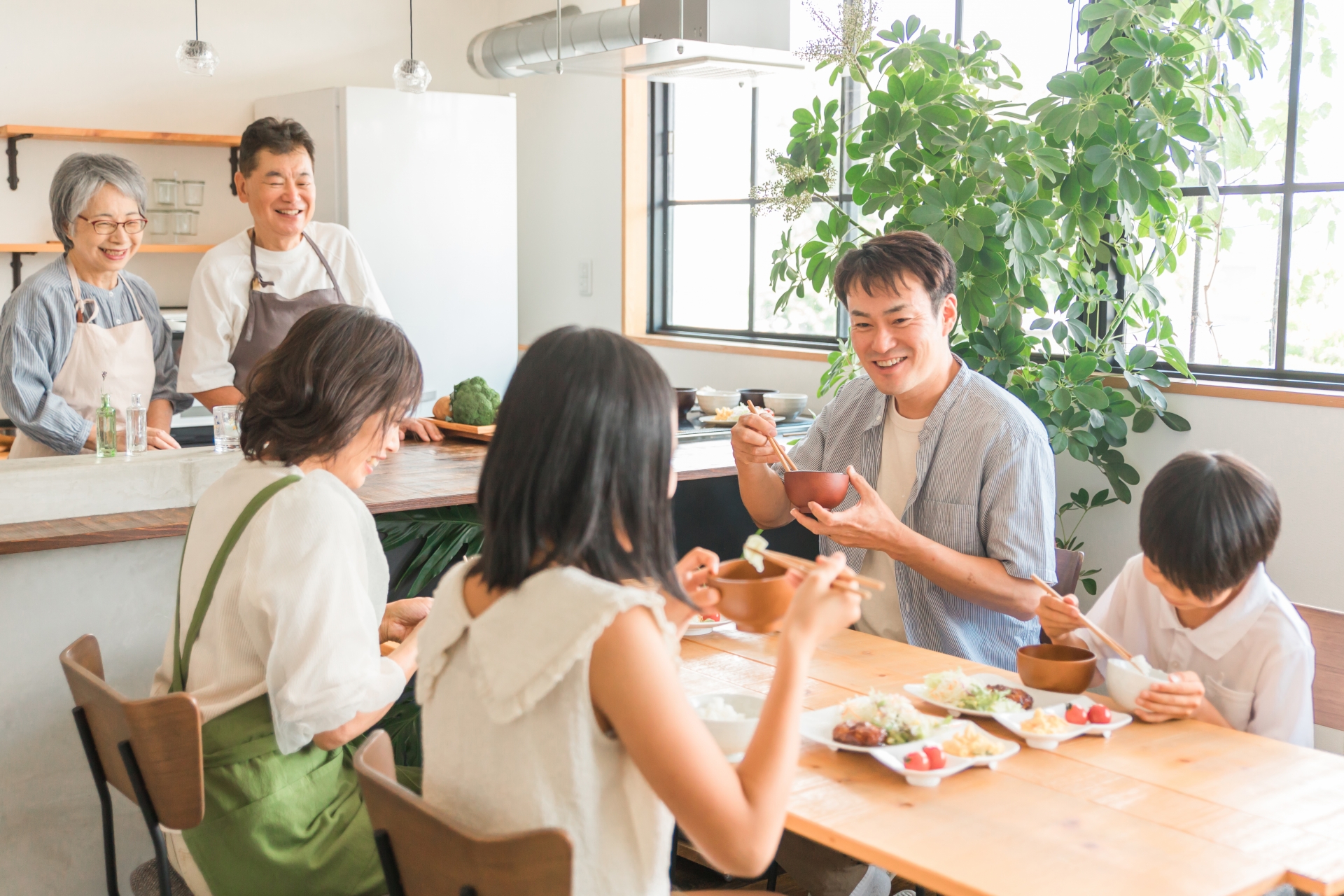 二世帯住宅の同居型メリットは？介護や子育ての魅力を徹底解説